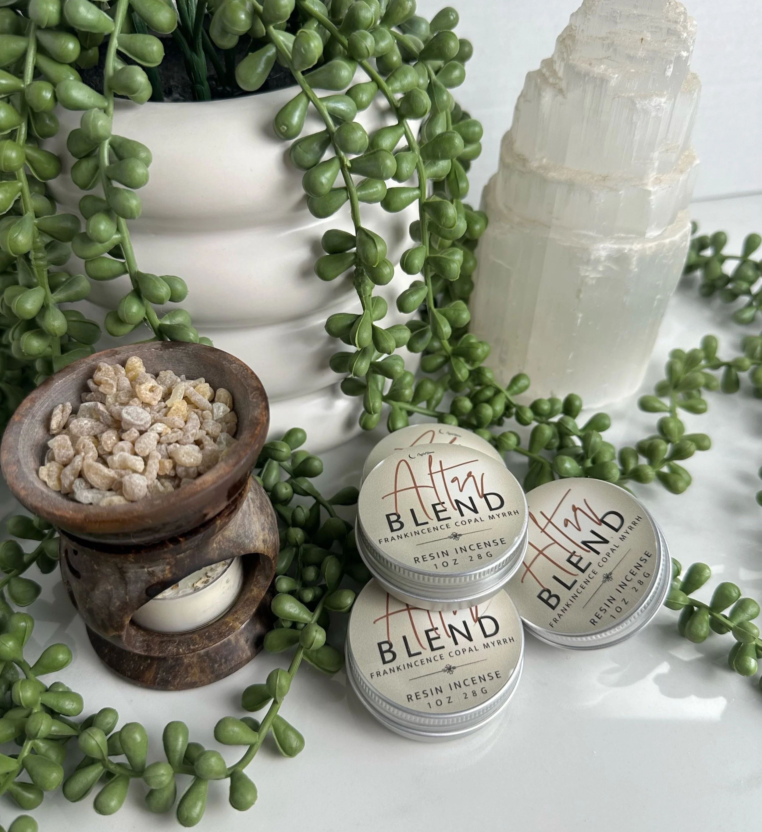 Altar Resin Blend Copal Frankincense Myrrh 1oz. Tin — Crystal Moon